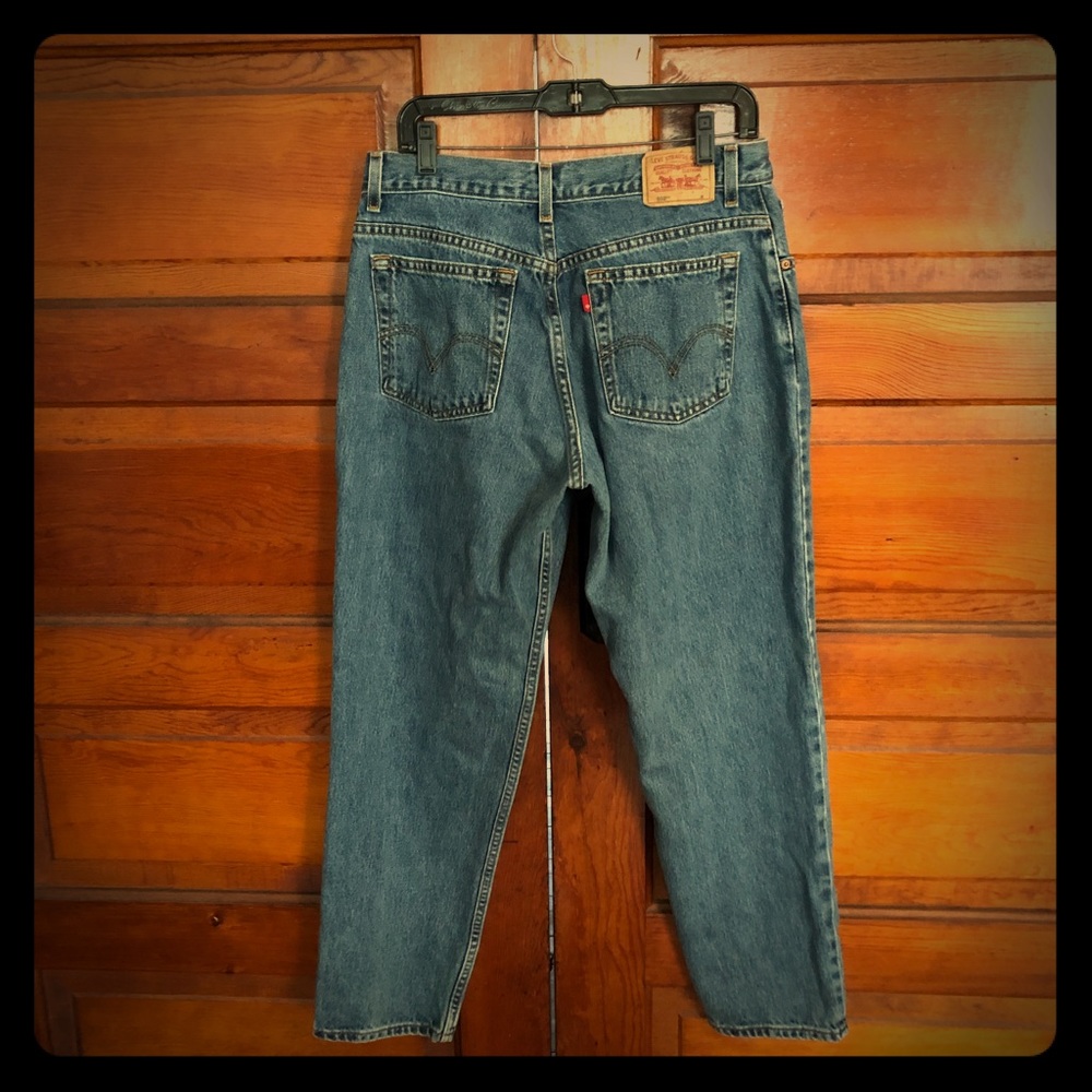 550 Classic Relaxed Levi’s!! Sz 14